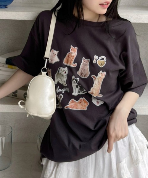 Ada.（エイダ）の「キャット コラージュ プリント Tシャツ（Tシャツ/カットソー・レディース・チャコール/オートミール/オフホワイト・FREE）」の12枚目の写真