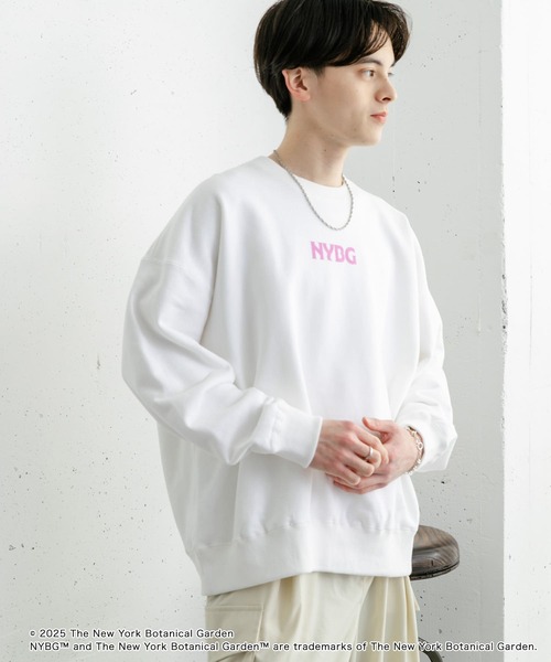 SENSE OF PLACE by URBAN RESEARCH(センスオブプレイスバイアーバンリサーチ)の「NYBG クルーネックルーズスウェットA(スウェット・メンズ・ブラック/ホワイト/グリーン・MEDIUM/LARGE)」の22枚目の写真