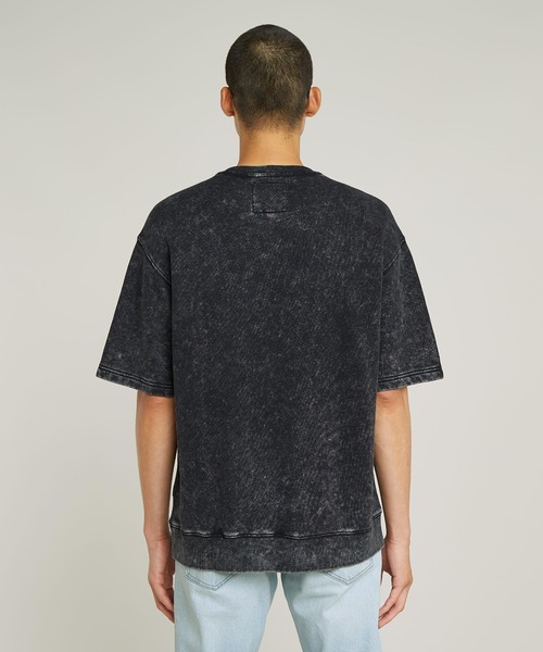 G-STAR（ジースター）の「ACID WASH LOOSE SWEATER/ヴィンテージライクウォッシュ加工ショートスリーブスウェット（Tシャツ/カットソー・メンズ・ブルー系その他/ブラウン系その他/ブラック系その他・LARGE/MEDIUM/X-LARGE/X-SMALL/SMALL）」の17枚目の写真