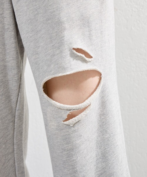 Kastane（カスタネ）の「【低身長サイズ/2サイズ展開/WEB限定】ダメージスウェットパンツ（スウェットパンツ・レディース・グレー/ブラック・1/0）」の13枚目の写真