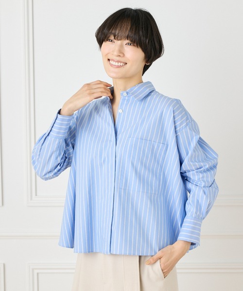 INED（イネド）の「バックフレアシャツ（シャツ/ブラウス・レディース・ストライプ/オフホワイト・9号/7号）」の2枚目の写真