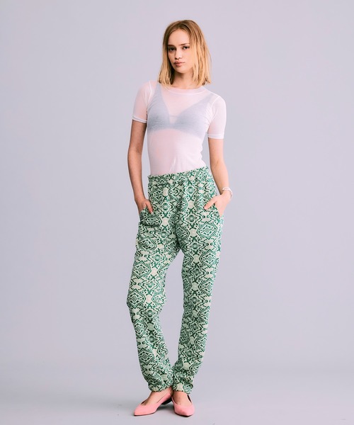 NOISE MAKER(ノイズメーカー)の「シアーストレッチプルオーバー【MADE IN JAPAN】(Tシャツ/カットソー・レディース・ホワイト/ブラック・FREE)」の7枚目の写真