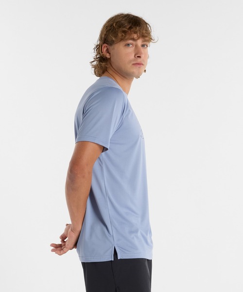 NEW BALANCE（ニューバランス）の「Sport Essentials グラフィックショートスリーブTシャツ（Tシャツ/カットソー・メンズ・ライトブルー・MEDIUM/LARGE/SMALL/X-LARGE/XX-LARGE）」の2枚目の写真
