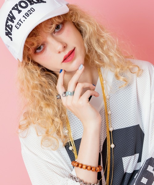 an meets zakka(アンミツザッカ)の「an meets zakka バリエーションレトロレジンリング(14号)(リング・レディース・C/D/E/F/A/B/ブルー/クリア/ブラック・14号)」の7枚目の写真