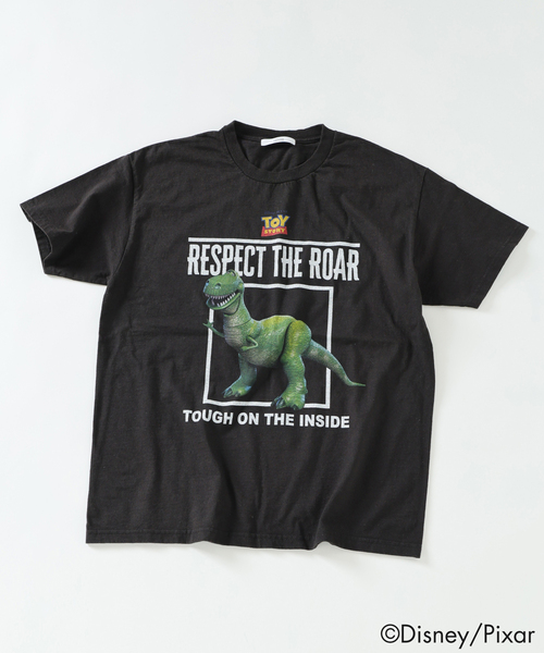 JOURNAL STANDARD relume（ジャーナルスタンダード　レリューム）の「TOY STORY/トイ・ストーリー プリントTシャツ（Tシャツ/カットソー・メンズ・ネイビー/ブラック/ホワイト系その他/ライトグレー/ホワイト・LARGE/MEDIUM）」の6枚目の写真