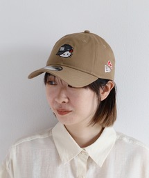 cepo（セポ）の「【NEW ERA】9TWENTY HELLO KITTY CAP KHAKI（キャップ・メンズ）」