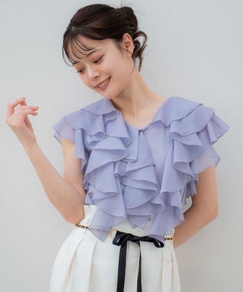 値下げしました【Noble ノーブル】ラッフル　フリル　ブラウス Noble（ノーブル）の「《追加》2WAYストリングスラッフルLS