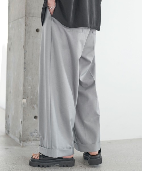 ETELIO（エテリオ）の「ロールアップ2タックワイドストレートスラックス（スラックス・メンズ・ライトグレー/チャコール/ストライプ/ブラック・S/M/L/XL）」の19枚目の写真