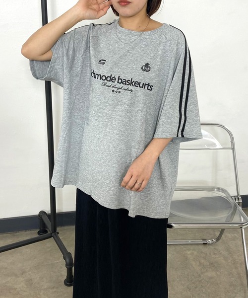CRB(シーアールビー)の「袖ラインゲームビッグTシャツ(Tシャツ/カットソー・レディース・オフホワイト/グレー/ブラック・F)」の4枚目の写真