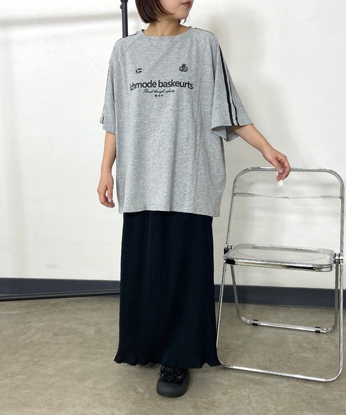 CRB(シーアールビー)の「袖ラインゲームビッグTシャツ(Tシャツ/カットソー・レディース・オフホワイト/グレー/ブラック・F)」の8枚目の写真
