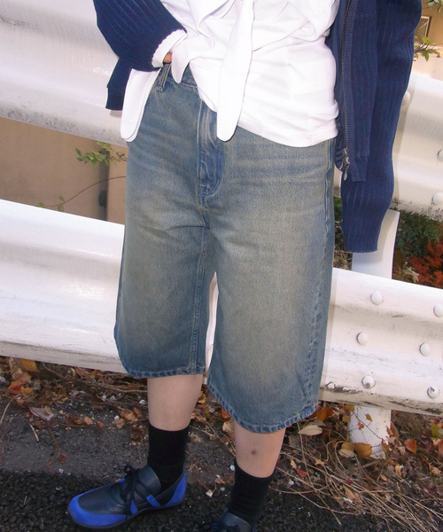 Oriens JOURNAL STANDARD（オリエンス ジャーナルスタンダード）の「《追加》ルーズデニムハーフパンツ（デニムパンツ・レディース・ネイビー/ブルー・38/36）」の12枚目の写真