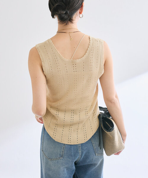 RIVE DROITE（リヴドロワ）の「【à Nice （ア ・ニース）】アイレットニットタンク（ニット/セーター・レディース・ブラック/ベージュ/カーキ・FREE）」の11枚目の写真