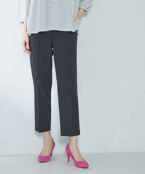 GALLORIA(ギャローリア)の「【キレメクパンツ】2wayストレッチ ゆるテーパードパンツ(その他パンツ・レディース・ブラック/ライトグレー・L/LL/S/M)」の2枚目の写真