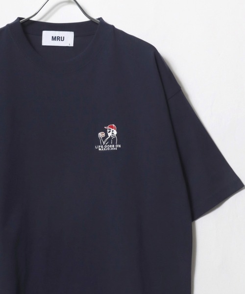 MRU(エムアールユー)の「2026SS MRU/エムアールユー オーバーサイズ アニマル/髭おじさん ワンポイント刺繍 半袖Tシャツ 大きいサイズ(3L,4L,5L,6L)(Tシャツ/カットソー・メンズ・ネイビー/ブラック/ホワイト系その他/ブラック系/ネイビー系/ホワイト系その他3/ホワイト系その他2/ホワイト・3L/6L/5L/4L)」の8枚目の写真