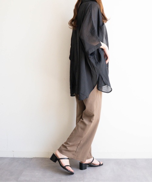 Fabby fabby(ファビィーファビィー)の「スクエアヒールストラップサンダル(サンダル・レディース・ブラック/シルバー/ゴールド・MEDIUM/LARGE/SMALL)」の5枚目の写真