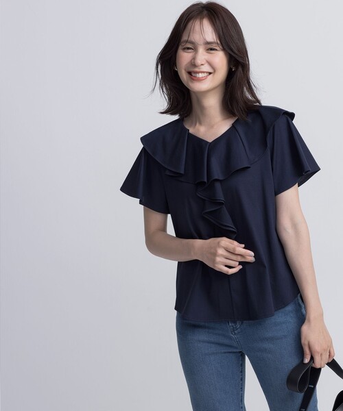 組曲(クミキョク)の「ブラウスライクラッフル カットソー(Tシャツ/カットソー・レディース・ネイビー系/アイボリー系・2/3)」の10枚目の写真