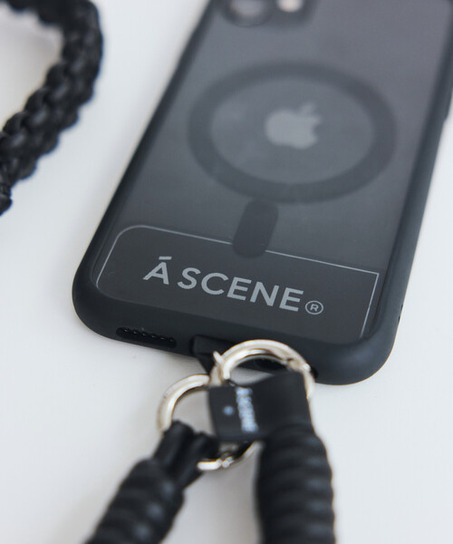 A SCENE(エーシーン)の「A SCENE/エーシーン 別注 DESIGN PARACORD SHOULDER Leather(スマホグッズ・メンズ・ブラック/ベージュ・ONE SIZE)」の18枚目の写真