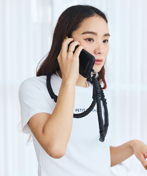 A SCENE(エーシーン)の「A SCENE/エーシーン 別注 DESIGN PARACORD SHOULDER Leather(スマホグッズ・メンズ・ブラック/ベージュ・ONE SIZE)」の22枚目の写真