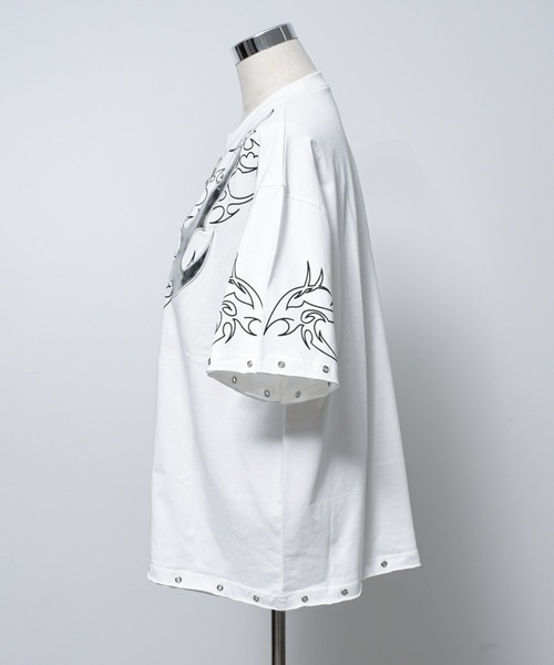 セール】『REFLEM/レフレム』チェーン付きトライバルTシャツ