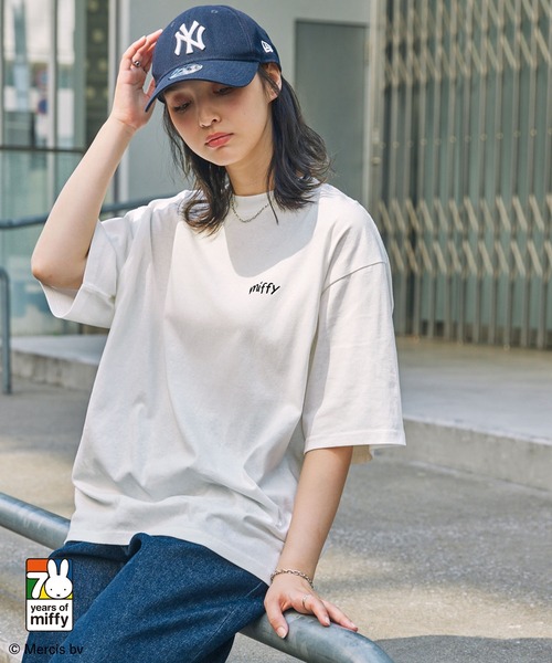 Miffy（ ミッフィー）の「【Miffy】 別注 ミッフィー グラフィック刺繍 半袖Tシャツ（Tシャツ/カットソー・レディース・ホワイト系/ブラック系/ブラック系1/ワイン系/スミクロ/オフホワイト・M/L）」の12枚目の写真