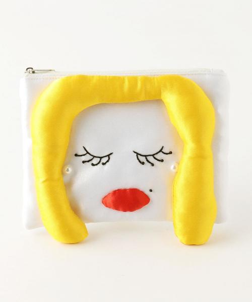 Casselini(キャセリーニ)の「CASSELINIモチーフポーチ/CASSELINI STN MTF PCH(ポーチ・レディース・ホワイト/ブラック・フリー)」の2枚目の写真