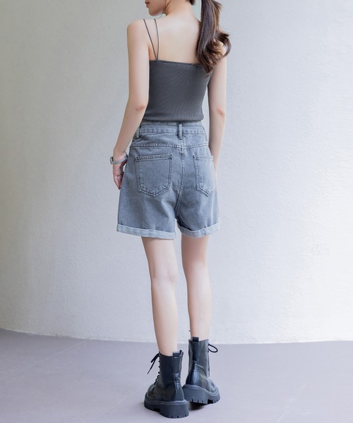 DAY CLOSET（デイ クローゼット）の「【パッド付き/2WAY】クロス アシメ ストラップ リブ キャミソール レディース（シャツ/ブラウス・レディース・ブラック/ライトベージュ/グレイッシュベージュ/アイボリー/チャコールグレー・FREE）」の22枚目の写真