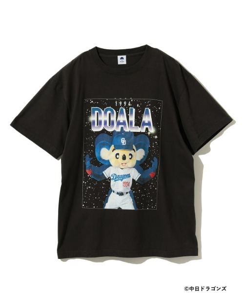 BEAMS JAPAN（ビームス　ジャパン）の「【大名古屋展2025】【別注】中日新聞 / ドアラ 実写 Tシャツ（Tシャツ/カットソー・レディース・ブラック系その他4・M/S）」の3枚目の写真