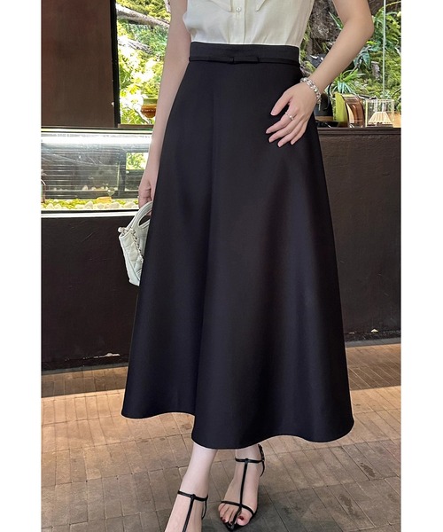 Lace Ladies(レースレディース)の「ベルト デザイン ナロー ロング スカート(スカート・レディース・アイボリー/ブラック・M/XL/S/L)」の4枚目の写真