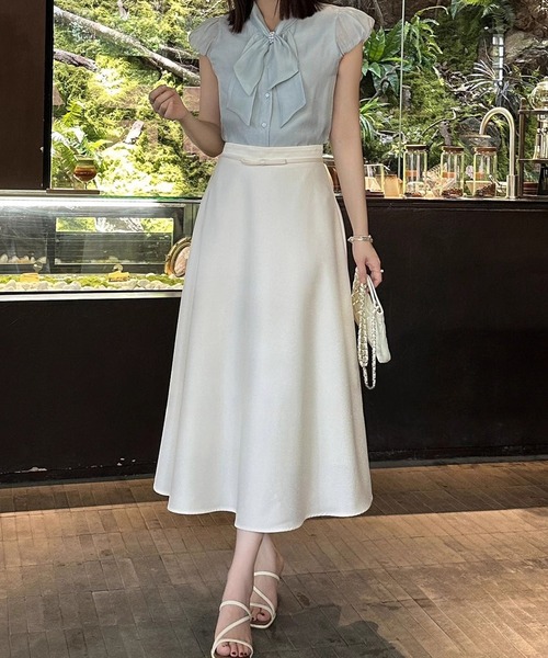 Lace Ladies(レースレディース)の「ベルト デザイン ナロー ロング スカート(スカート・レディース・アイボリー/ブラック・M/XL/S/L)」の6枚目の写真