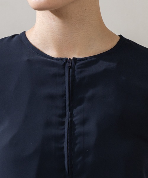Sono(ソーノ)の「【リクエストにつき待望の再入荷!!】ご自宅でお洗濯可能/UVカット/日本製【SONO/ソーノ】エアリーティアードUVジャケカーデ(カーディガン/ボレロ・レディース・ネイビー/ホワイト/ブラック/ブルー系その他・F)」の13枚目の写真