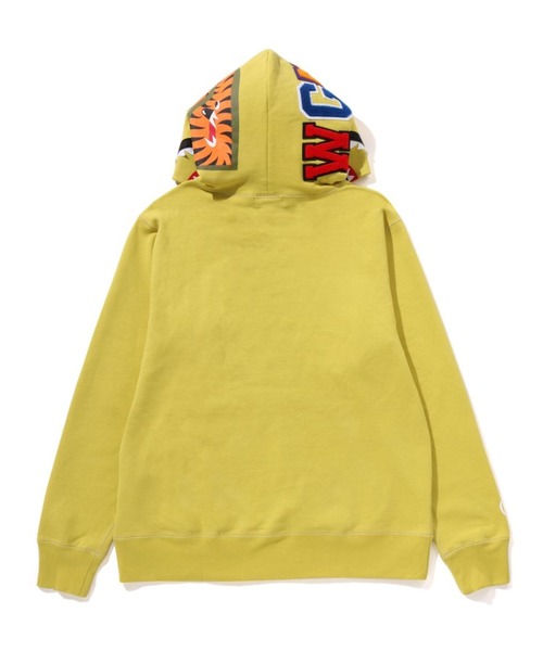SHARK PULLOVER HOODIE（パーカー）｜A BATHING APE（アベイシング