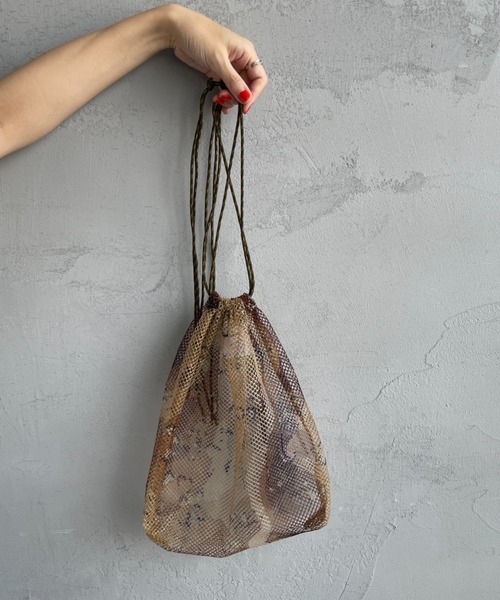 JEANS FACTORY （ジーンズファクトリー）の「[ODDMENT/オッドメント] ネット 巾着ポーチ（ショルダーバッグ・レディース・カーキ/オリーブ・ONE SIZE）」の11枚目の写真