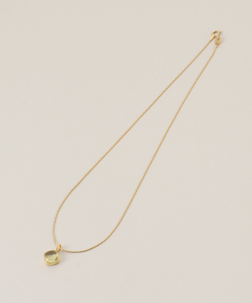 La TOTALITE（ラトータリテ）の「LES BONBON/ル ボンボン aura square tiny ネックレス（ネックレス・レディース・イエロー/パープル・FREE）」の3枚目の写真