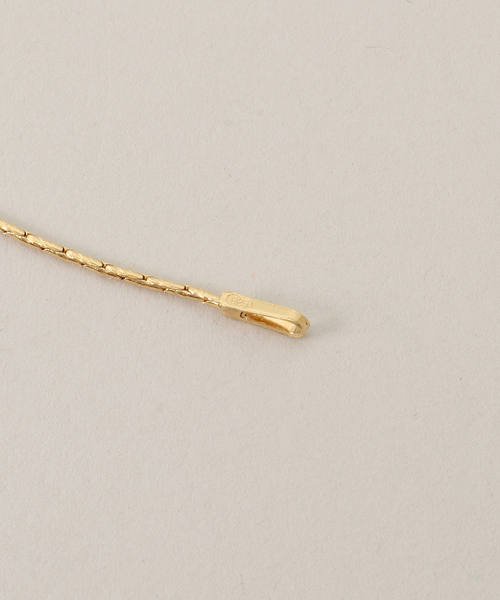 La TOTALITE（ラトータリテ）の「LES BONBON/ル ボンボン aura square tiny ネックレス（ネックレス・レディース・イエロー/パープル・FREE）」の6枚目の写真