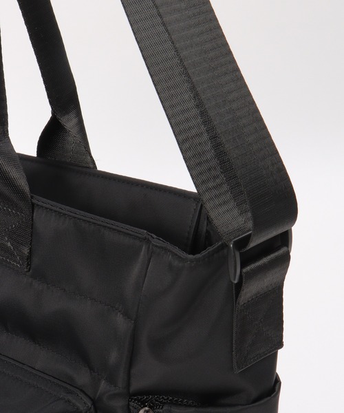 ikka（イッカ）の「ナイロンツイル2WAYトートバッグ（トートバッグ・メンズ・カーキ/ブラック・FREE）」の14枚目の写真