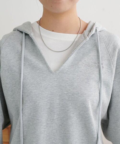 ユニセックス】ワンポイント刺繍スウェットドロストフーディ（パーカー