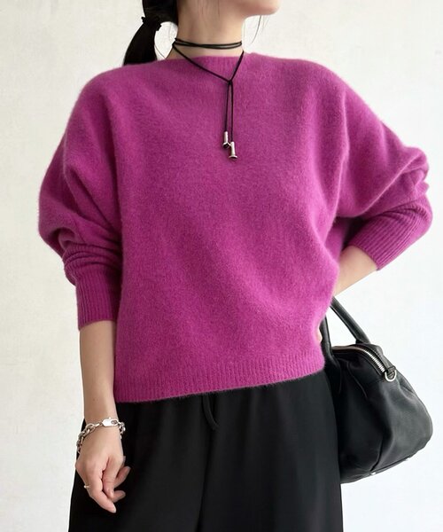 BEARDSLEY(ビアズリー)の「FOXウール後ろボタンニット(ニット/セーター・レディース・ピンク/イエロー/ミント/モカ/ブラック/ピンク系その他/ホワイト/ホワイト系その他・FREE)」の8枚目の写真