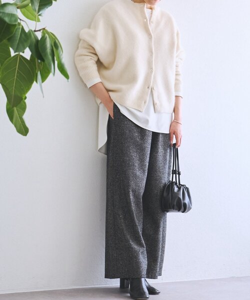 BEARDSLEY(ビアズリー)の「FOXウール後ろボタンニット(ニット/セーター・レディース・ピンク/イエロー/ミント/モカ/ブラック/ピンク系その他/ホワイト/ホワイト系その他・FREE)」の10枚目の写真