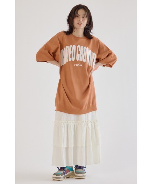 RODEO CROWNS WIDE BOWL(ロデオクラウンズワイドボウル)の「CURVE LOGOコンビニットワンピース(ワンピース・レディース・オレンジ/カーキ/アイボリー/ブラック・FREE)」の5枚目の写真