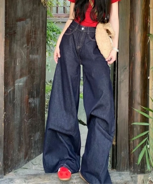 SPIGA(スピーガ)の「デニムワイドパンツ(デニムパンツ・レディース・ブルー・SMALL/MEDIUM/LARGE/X-LARGE)」の2枚目の写真