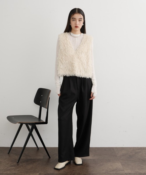 DFFUR.（ディフル）の「ルーズフィット2WAYファーベスト（ベスト・レディース・ブラック/アイボリー/ブラウン・FREE）」の18枚目の写真