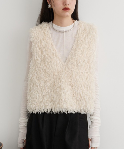 DFFUR.（ディフル）の「ルーズフィット2WAYファーベスト（ベスト・レディース・ブラック/アイボリー/ブラウン・FREE）」の14枚目の写真