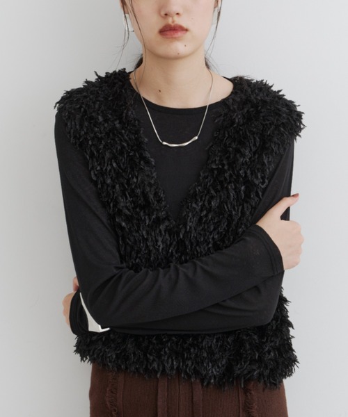 DFFUR.（ディフル）の「ルーズフィット2WAYファーベスト（ベスト