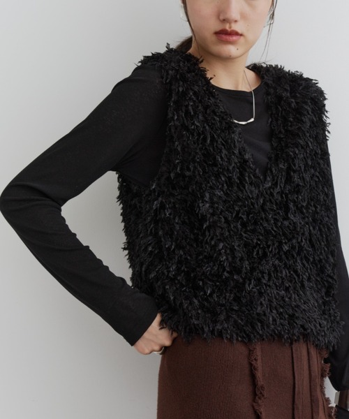 DFFUR.（ディフル）の「ルーズフィット2WAYファーベスト（ベスト