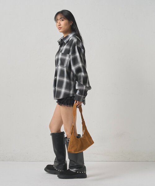 WHO'S WHO gallery（フーズフーギャラリー）の「KOOKYNオンブレチェックシャツ（シャツ/ブラウス・メンズ・ブラック/ネイビー・LARGE/MEDIUM）」の21枚目の写真