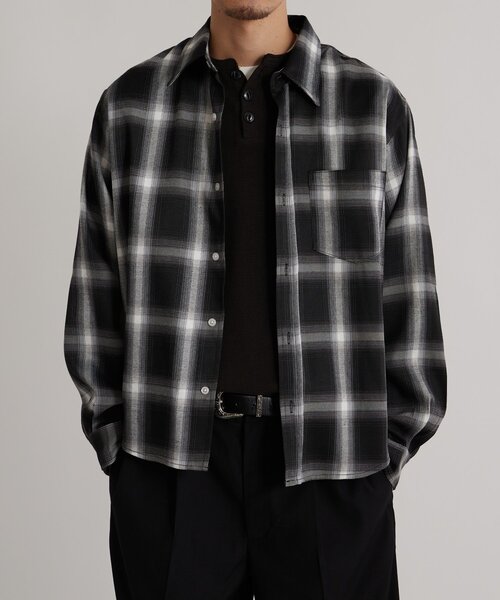 WHO'S WHO gallery（フーズフーギャラリー）の「KOOKYNオンブレチェックシャツ（シャツ/ブラウス・メンズ・ブラック/ネイビー・LARGE/MEDIUM）」の15枚目の写真