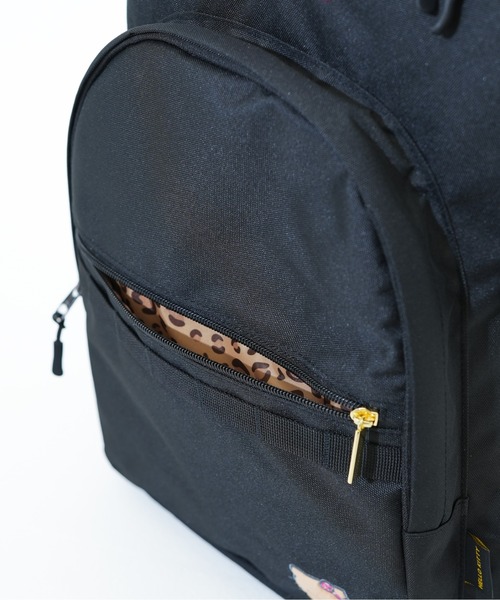 sanrio(サンリオ)の「【sanrio characters/サンリオキャラクターズ】 A4サイズ対応 バックパック 30L(バックパック/リュック・レディース・ブラック・FREE)」の3枚目の写真