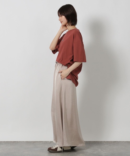 LAKOLE（ラコレ）の「サテンスカート / 582560（スカート・レディース・グレイッシュベージュ/ブラウン/チャコール・LARGE/MEDIUM）」の20枚目の写真