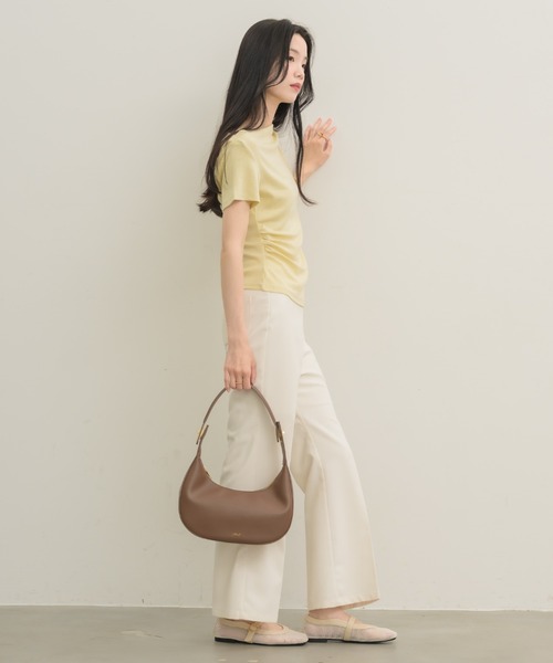 NEUNA（ヌナ）の「ワンショルハーフスリーブトップス（Tシャツ/カットソー・レディース・ベージュ/ブラック/オフホワイト/イエロー・FREE）」の7枚目の写真