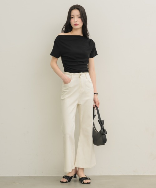 NEUNA（ヌナ）の「ワンショルハーフスリーブトップス（Tシャツ/カットソー・レディース・ベージュ/ブラック/オフホワイト/イエロー・FREE）」の18枚目の写真